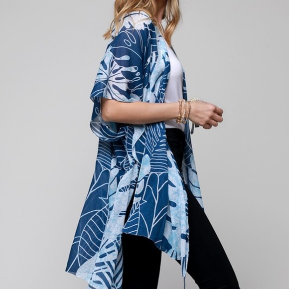 Fashion Kimonos - Picture 5 of 6